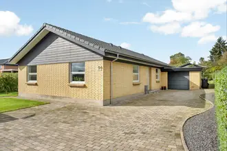 Villa på Brombærvej 24, 9530 Støvring