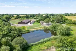 Landejendom på Segnerøddalsvej 3, 2970 Hørsholm