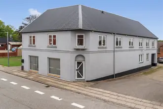 Villa på Hovedgaden 84, 7752 Snedsted