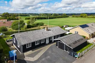 Villa på Skovvænget 13, Lov, 4700 Næstved