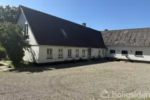 Villa på Holtvej 2, 6510 Gram