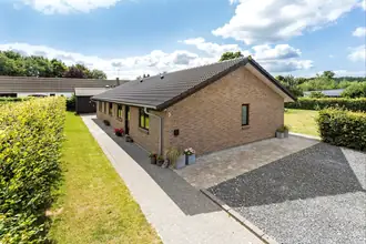 Villa på Lillehøjvej 3, Rostved, 8410 Rønde