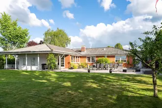 Villa på Martin Lønnesvej 48, 4440 Mørkøv