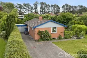 Villa på Forsythiavej 2, 8270 Højbjerg