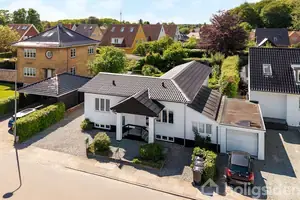 Villa på Jernbanevej 28, 5210 Odense NV