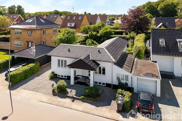 Villa på Jernbanevej 28, 5210 Odense NV