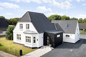Villa på Åstorpvej 8, 6093 Sjølund