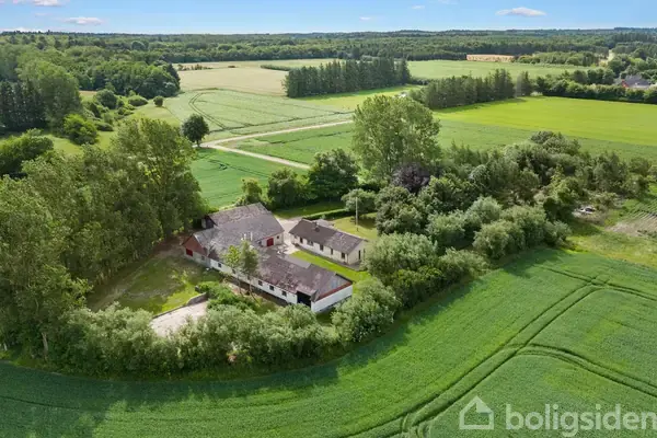 Landejendom på Lille Grønhedevej 6, 9300 Sæby