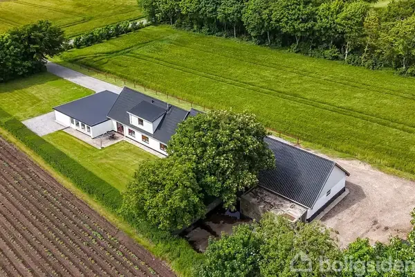 Landejendom på Møgelhøjsvej 12, 9740 Jerslev J