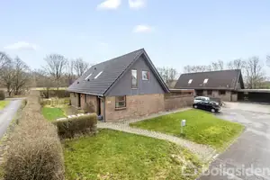 Villa på Umanakvej 141, 6715 Esbjerg N