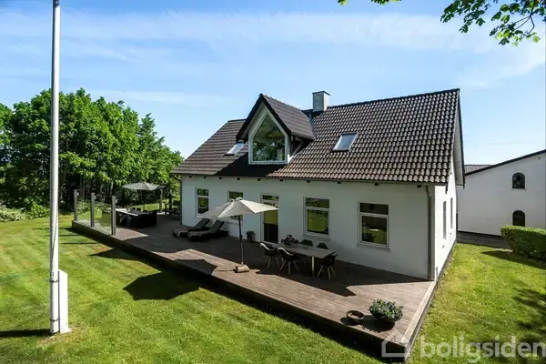 Landejendom på Vanddamsvej 3, 4000 Roskilde