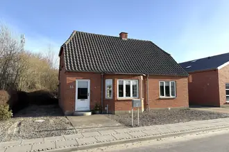 Villa på Bjerregårdvej 14, Stadil, 6980 Tim