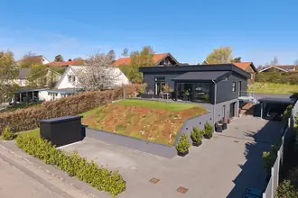 Villa på Akelejevænget 7, 3390 Hundested