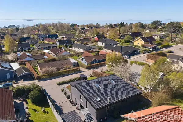 Villa på Akelejevænget 7, 3390 Hundested