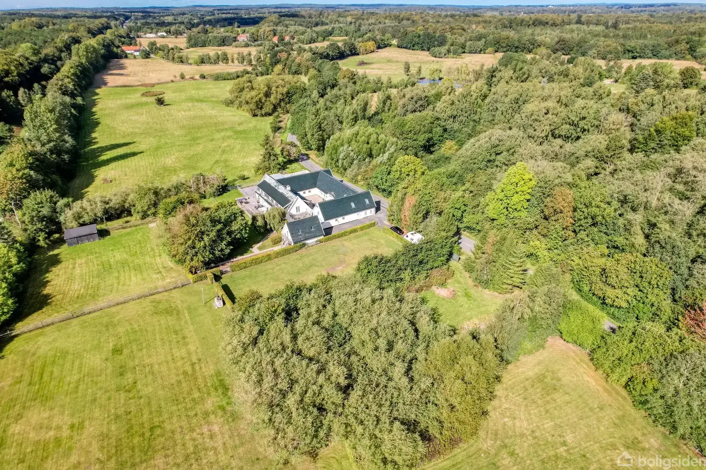 Landejendom på Karlebovej 81, 3400 Hillerød