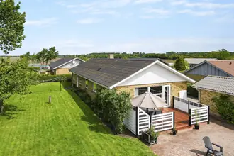 Villa på Clausensvej 15, Oue, 9500 Hobro