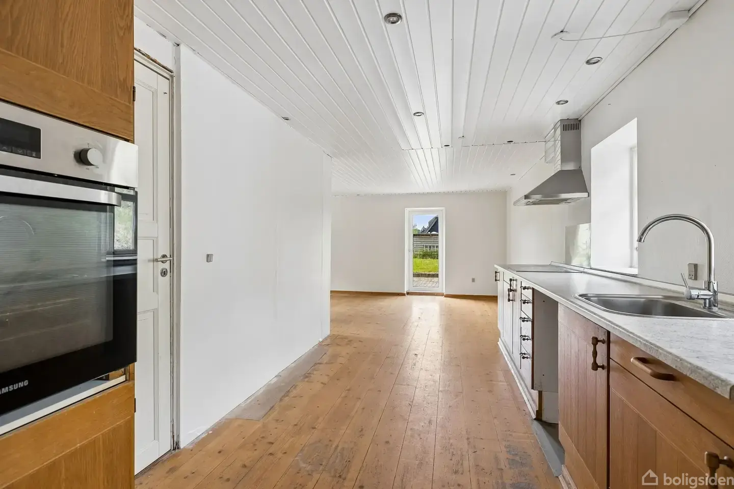 Rummelig villa i fredelige rammer - Visning 5