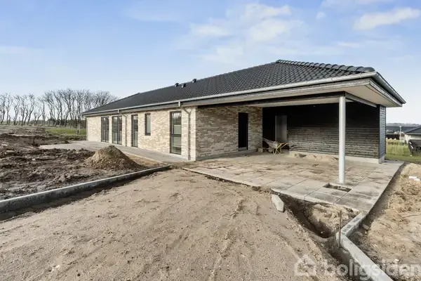 Helårsgrund på Vinkelvej 16, 9370 Hals