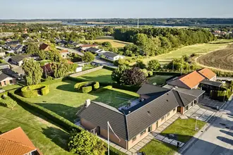 Villa på Rosenholmvej 26, 8930 Randers NØ