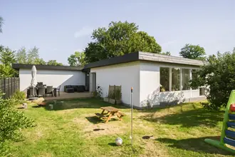 Villalejlighed på Lerholmvej 48, 2750