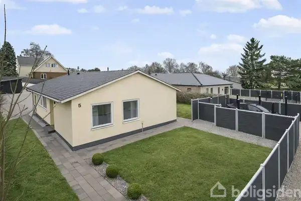 Villa på Møllevænget 5, 2800 Kongens Lyngby