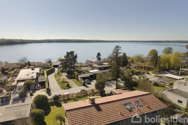 Villa på Furesøvej 4, 2830 Virum