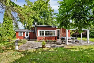 Fritidshus på Dyrholmvej 18, Strand Esbønderup, 3250 Gilleleje