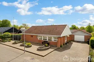Villa på Forsythiavej 15, 6740 Bramming