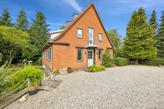 Villa på Skivevej 230, 8831 Løgstrup