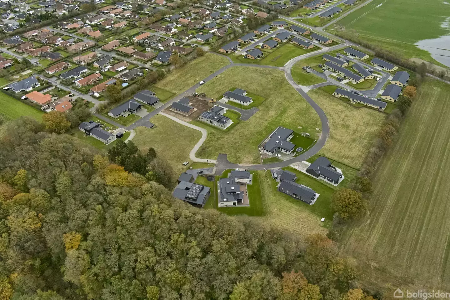 Helårsgrund på Lærkevænget 4, 6051 Almind