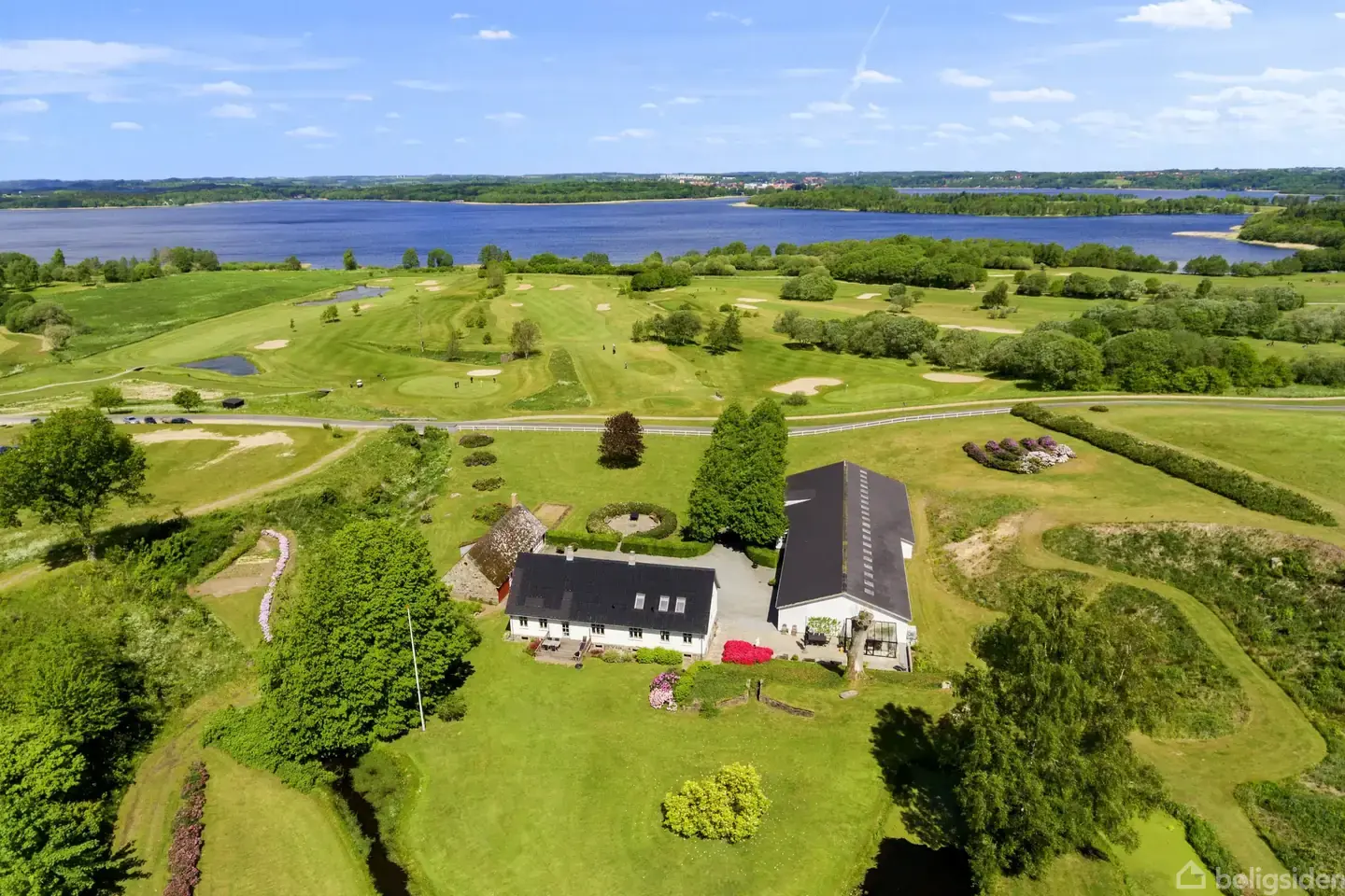 Landejendom på Hylke Møllevej 4, 8660 Skanderborg