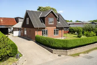 Villa på Savværksvej 42, Klakring, 7130 Juelsminde