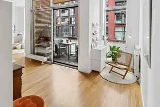 Ejerlejlighed på Ernie Wilkins Vej 27, th., 2450 København SV