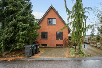 Villa på Rønnevej 6, Glamsdalen, 5620 Glamsbjerg