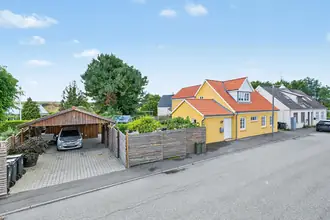 Villa på Søndergade 8, 4863 Eskilstrup
