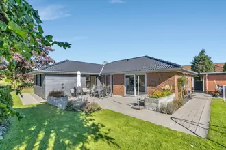 Villa på Brombærhaven 22, 8520 Lystrup