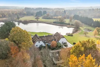 Landejendom på Avderødvej 43B, 2980 Kokkedal