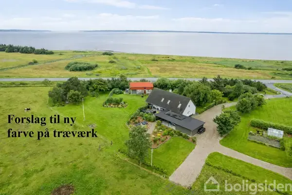 Landejendom på Viborgvej 79, 9640 Farsø