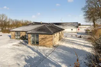 Landejendom på Remmevej 10, Remme, 7400 Herning