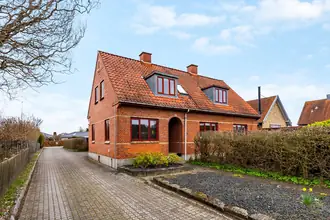 Villa på Svendborgvej 38, Hjallese, 5260 Odense S