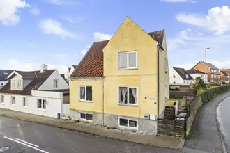 Villa på Bovinsgade 2, 9900 Frederikshavn
