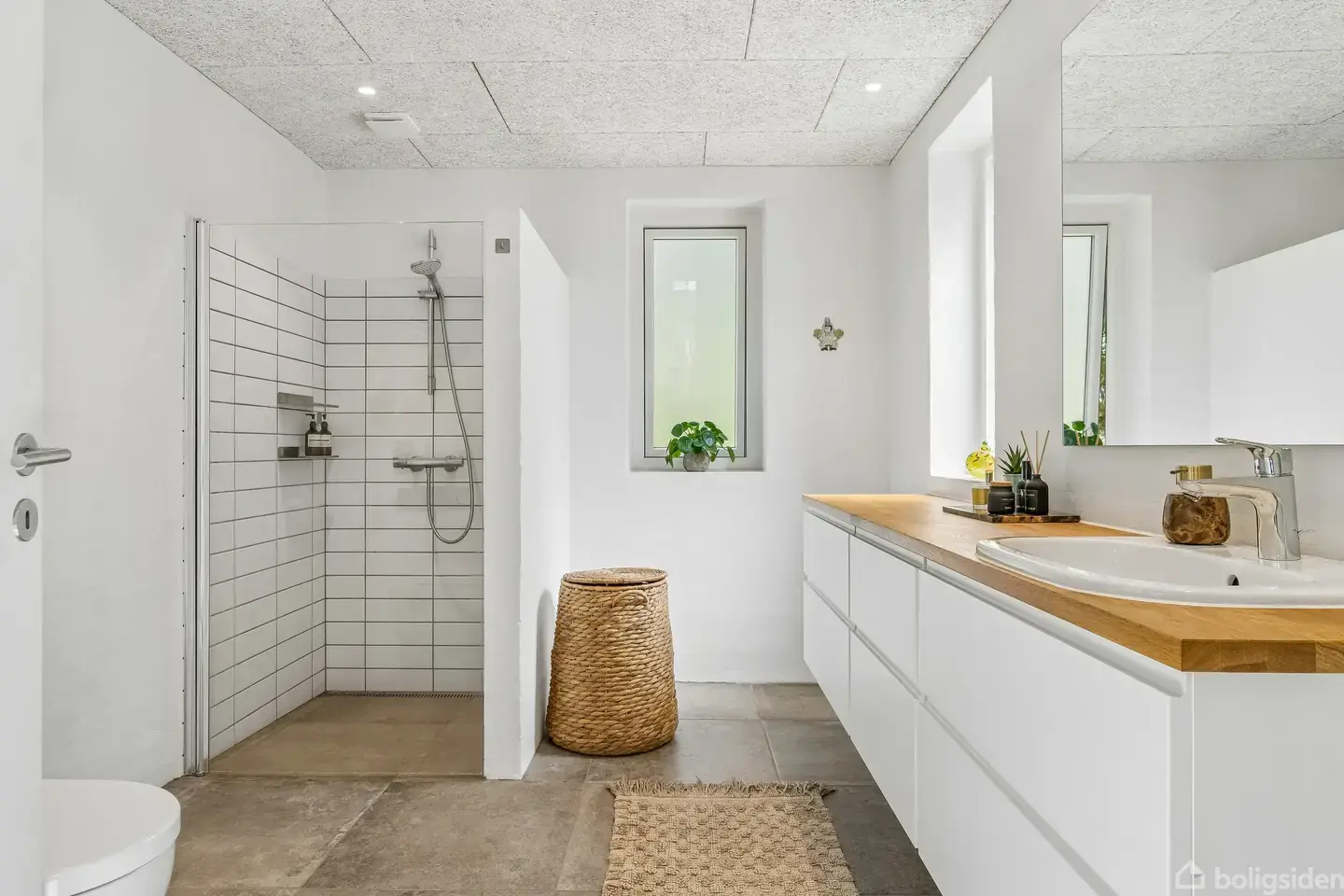 Moderne fritidshus med naturen som nabo - Visning 5