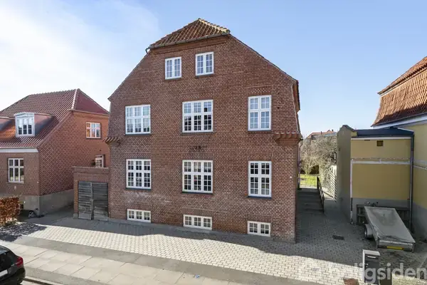 Villa på Fjordvej 4, 5800 Nyborg