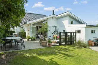 Villa på Sandholmsvej 10, 4700 Næstved