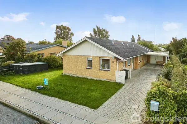 Villa på Bakkedraget 17, 7300 Jelling