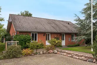 Villa på Skovs-Højrup-Vej 37, Skovs Højrup, 5270 Odense N