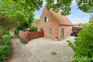Villa på Valbyvej 48, 2630 Taastrup