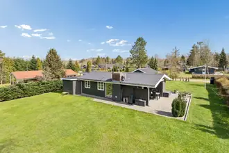 Fritidshus på Pramdragerparken 42, Truust, 8882 Fårvang