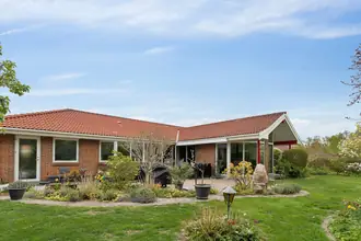 Villa på Kornelhegnet 12, Høje Taastrup, 2630 Taastrup