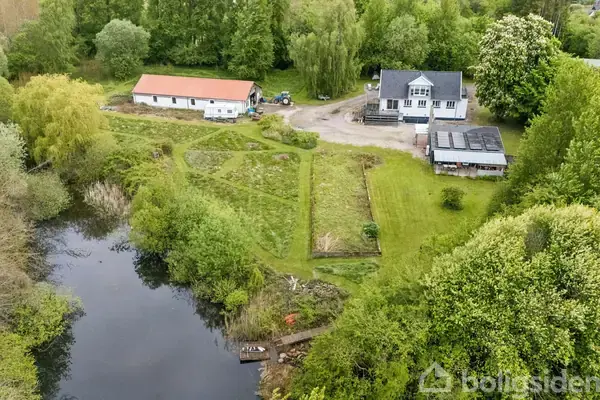 Landejendom på Ravnebjerggyden 29, 5491 Blommenslyst